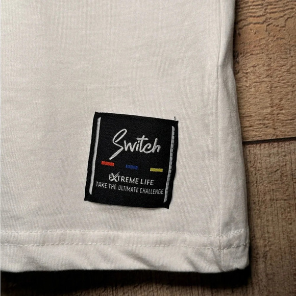 🌻 SWITCH REMARKABLE Money Master White Tee Men's size XL Paint Rhinestone - Picture 3 of 7